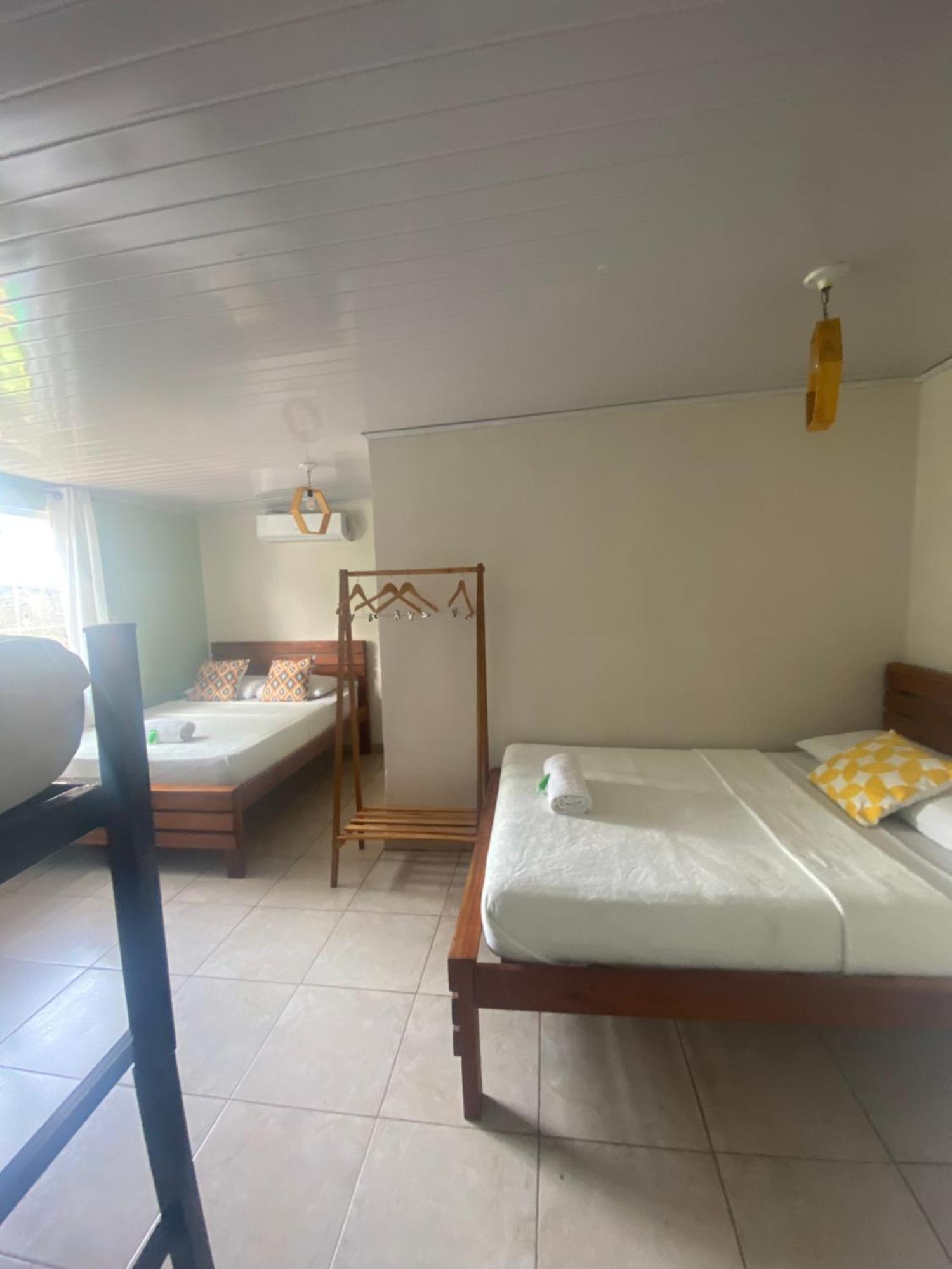 Hostel Travelers צ'יטרה מראה חיצוני תמונה